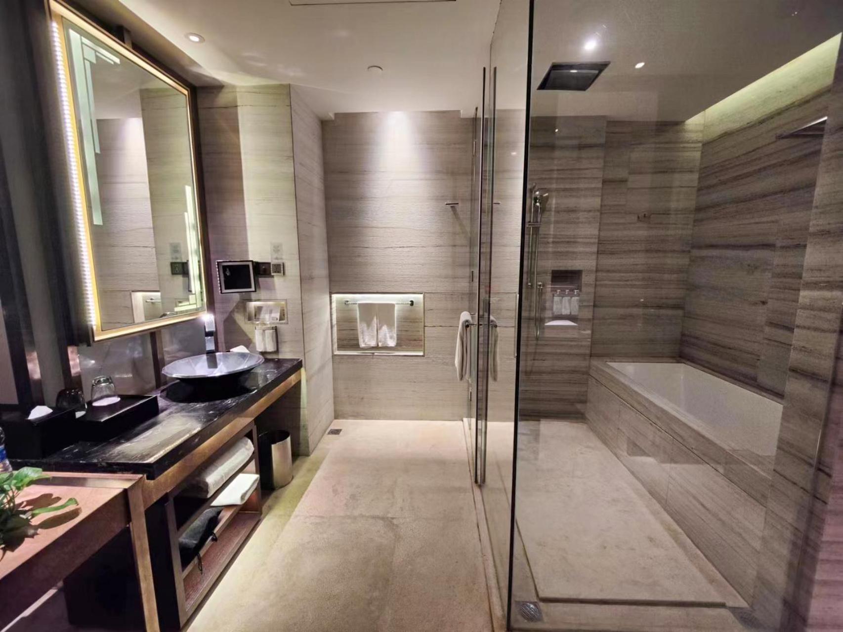 Hualuxe Hotels & Resorts Nanchang High-Tech Zone Екстериор снимка