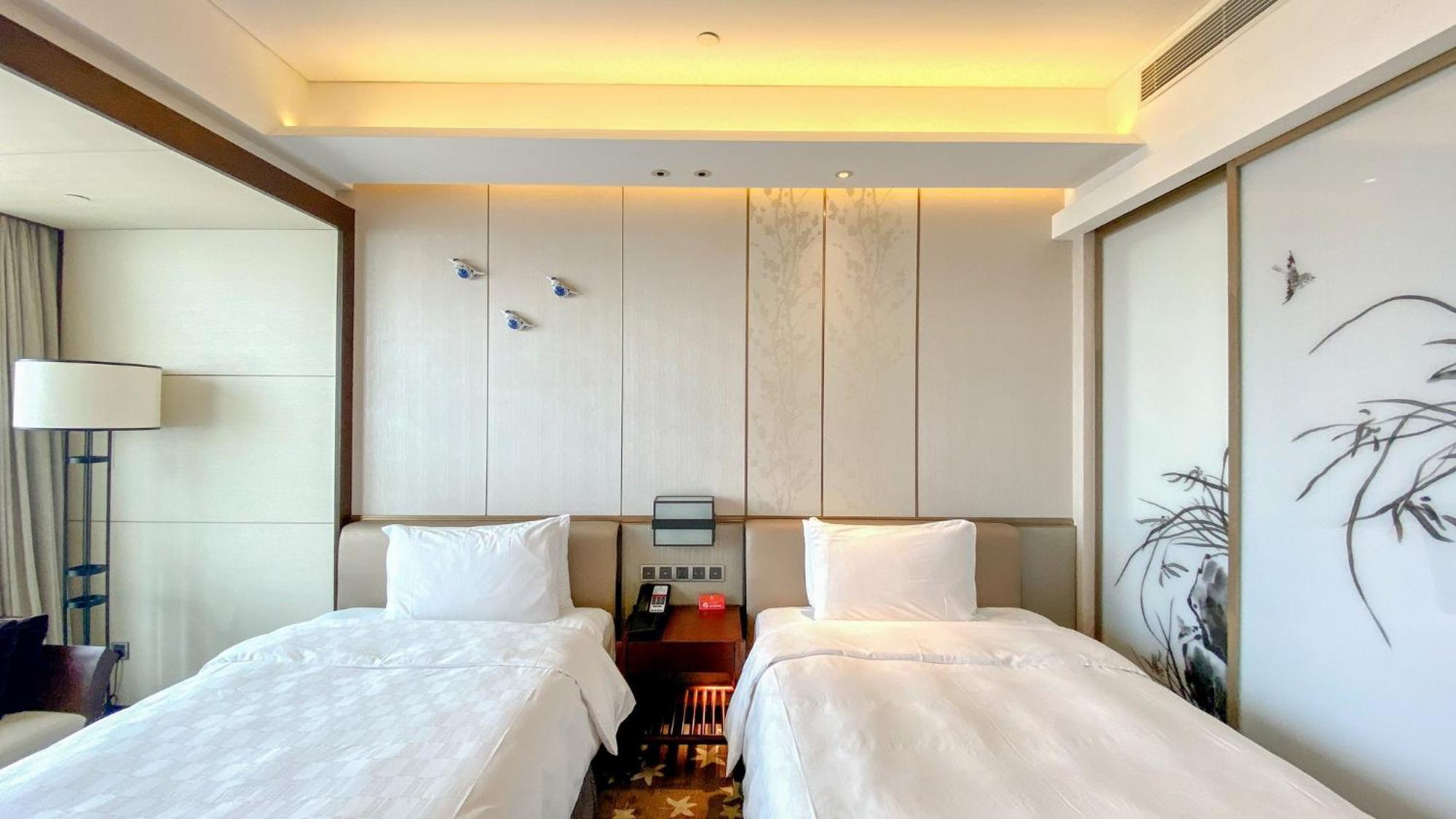 Hualuxe Hotels & Resorts Nanchang High-Tech Zone Екстериор снимка